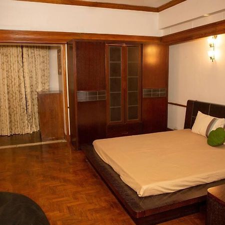 Bedroom In A Vintage Serviced Apartment Dhaka Exterior photo