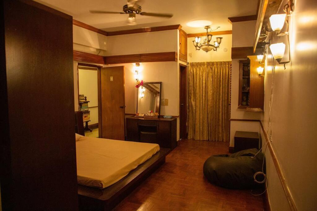 Bedroom In A Vintage Serviced Apartment Dhaka Exterior photo